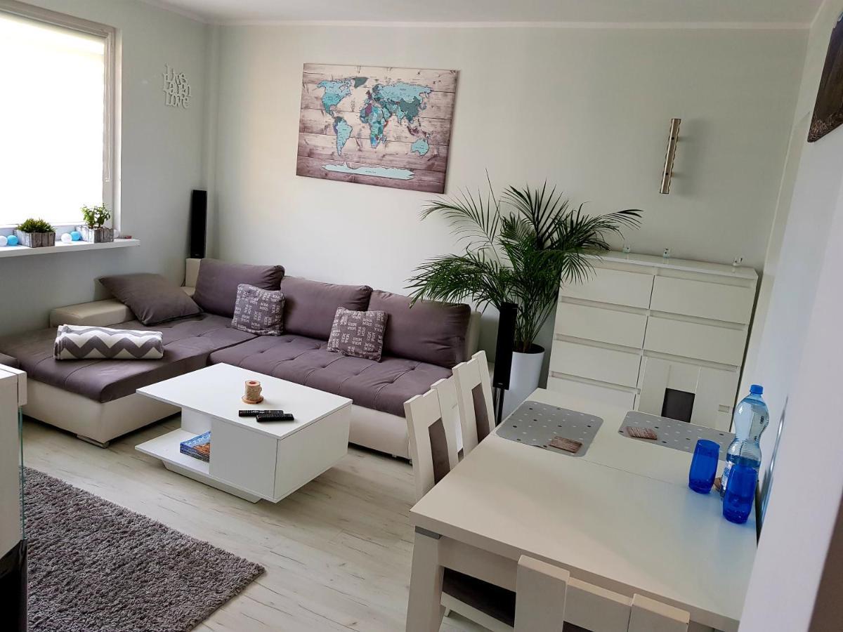 Apartament Wagabunda Wałbrzych Esterno foto